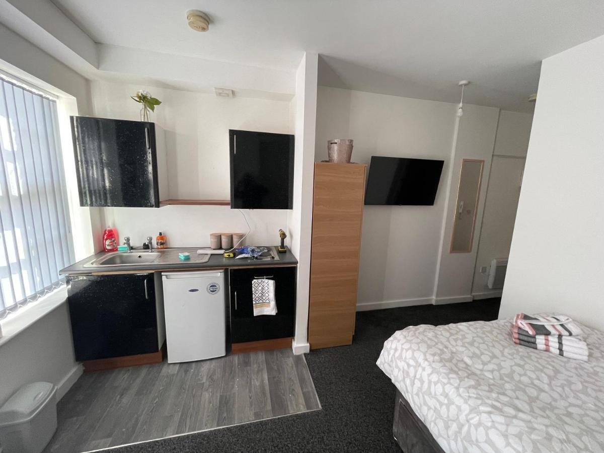 Bv Comfy Budget Studio At Quebec Street Bradford 브래드퍼드 외부 사진